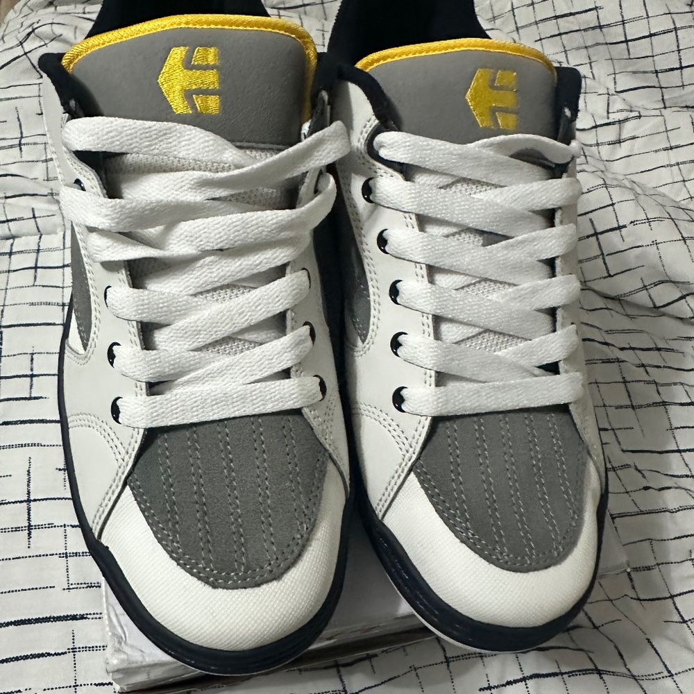 Etnies czar